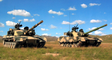 Испытание различных вариантов модульного бронирования для модернизированного танка "тип 96А".