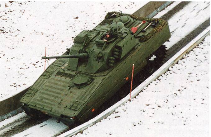 Рисунок 1 – Первым экспортным заказчикам на машину CV9030 Mk I была Норвегия, которая получила 104 боевые машины пехоты под обозначением CV9030 N. Все они вооружены 30-мм пушкой Bushmaster II фирмы
 АТК и 7,62-мм спаренным пулеметом.
