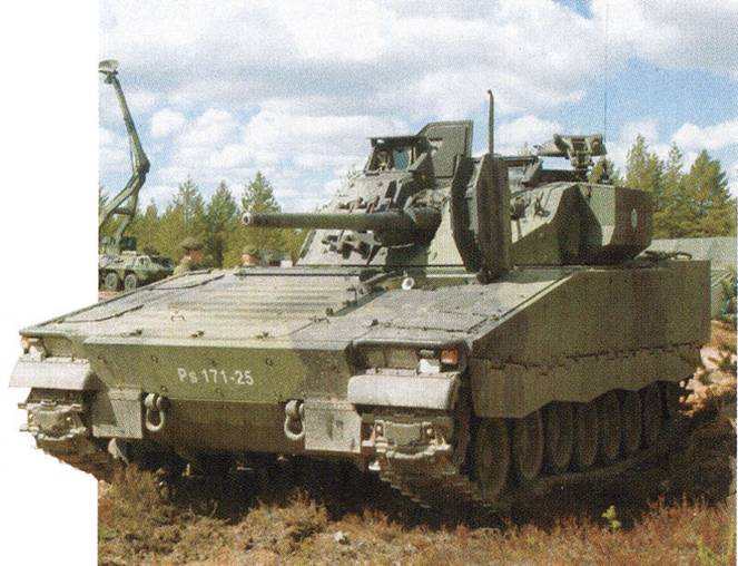 Финские силы обороны закупили 102 боевые машины пехоты CV9030 Mk II, получившие обозначение CV9030 FIN. Машины были
 вооружены 30-мм пушкой Mk 44 фирмы АТК, которая может быть 
модернизирована для стрельбы 40-мм боеприпасами.
