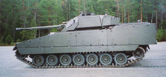 Рисунок 3 – Машина CV9035 Mk III промышленного стандарта для датских
 сухопутных войск оснащена дополнительной броней. На этом профильном снимке машины ясно видна приподнятая крыша кормовой части корпуса,
 что создает бóльшее внутреннее пространство.
