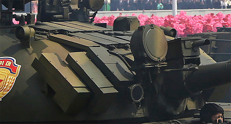 Установка динамической защиты танка «Санган» (Seon'gun), парад 2017. 