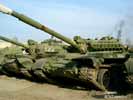 Средний танк Т-62МВ, вид спереди.