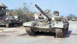 Выведенный из строя танк М-84